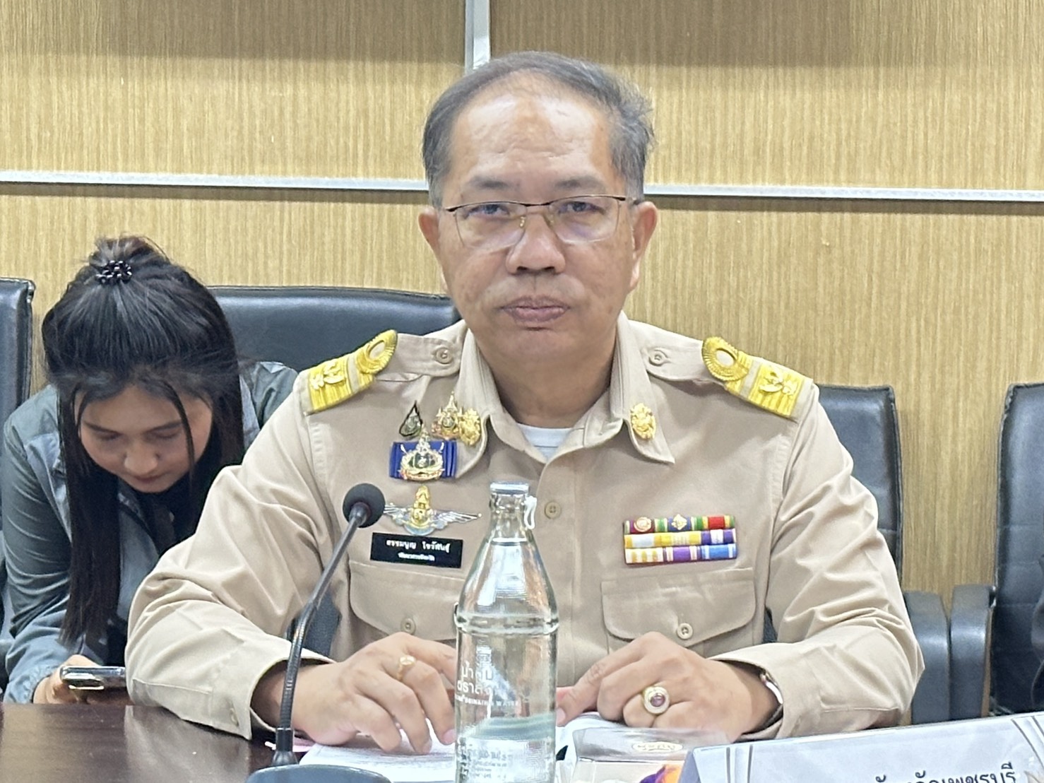 จังหวัดเพชรบุรี>>>ประชุมคณะอนุกรรมการบริหารกองทุนส่งเสริมการจัดสวัสดิการสังคมจังหวัดเพชรบุรี ผนึกกำลังภาคีเครือข่าย เดินหน้า 6 โครงการสวัสดิการสังคม มุ่งกระจายความช่วยเหลือเพื่อยกระดับคุณภาพชีวิตประชาชนในท้องถิ่น