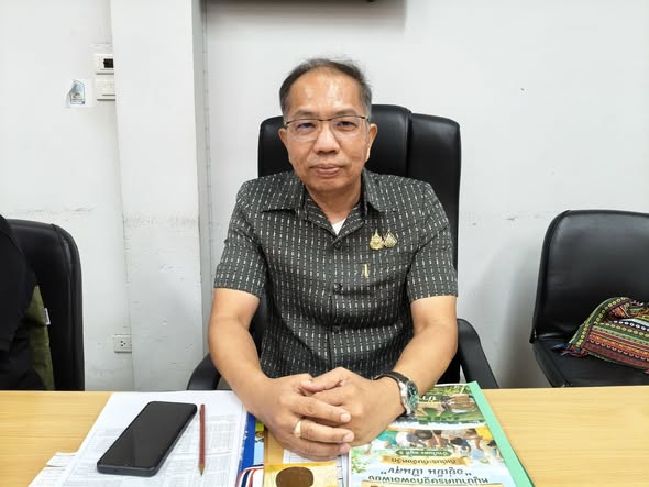  พช.เพชรบุรี >> ประชุมคณะอนุกรรมการกลั่นกรองเพื่อการคัดสรรกิจกรรมพัฒนาชุมชนดีเด่นระดับจังหวัด ประจำปี 2569